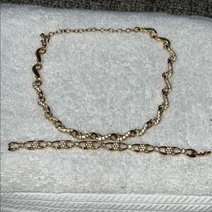 Elegant Gold and Silver Women's Jewelry Set